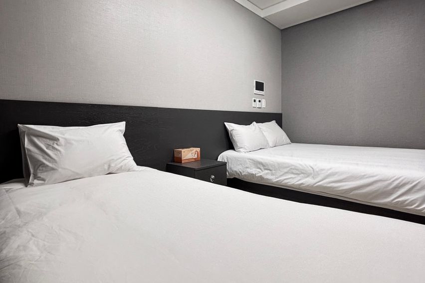 학동 중심 호수앞 신축