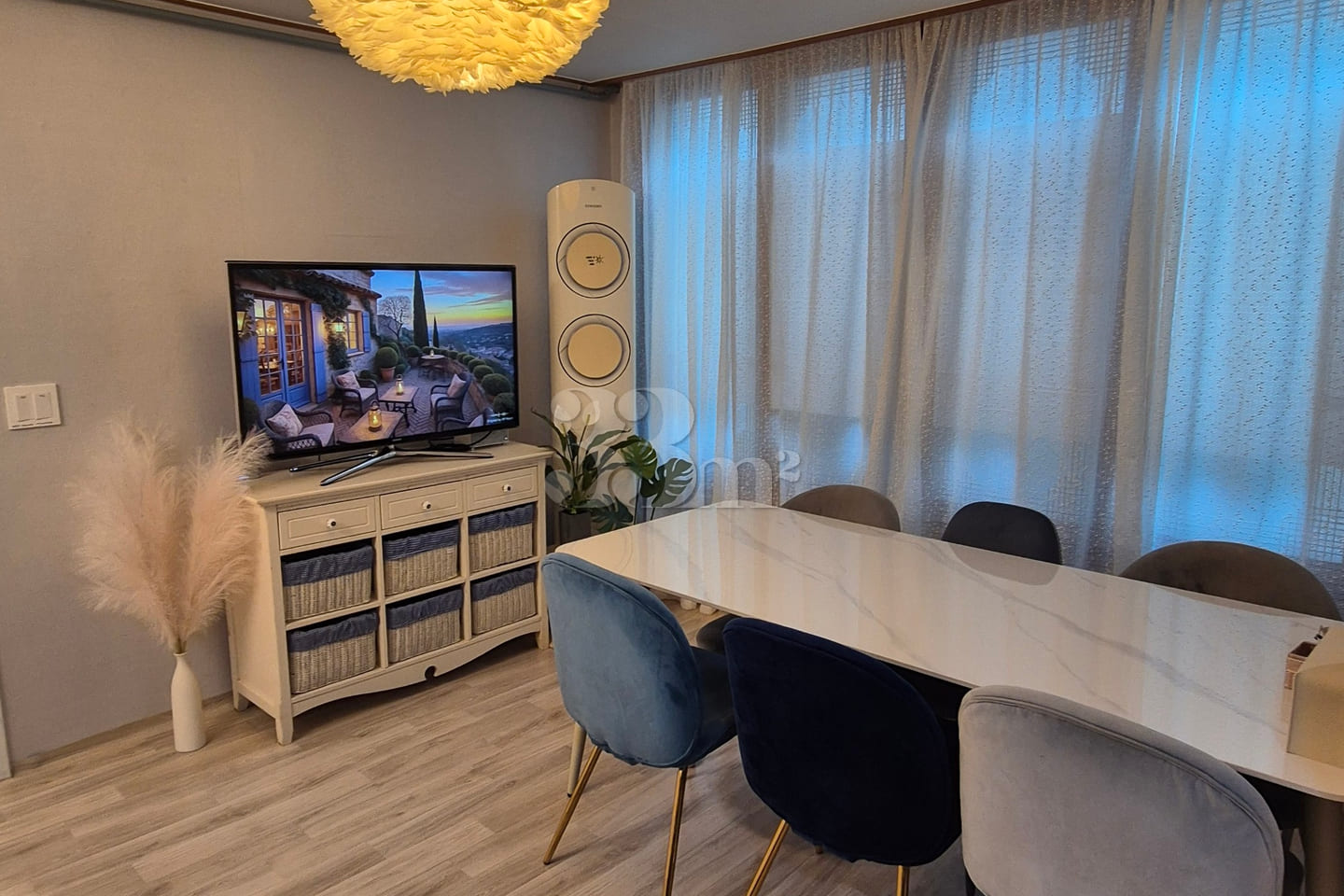 Two-room apartment near World Cup Station in  0th image