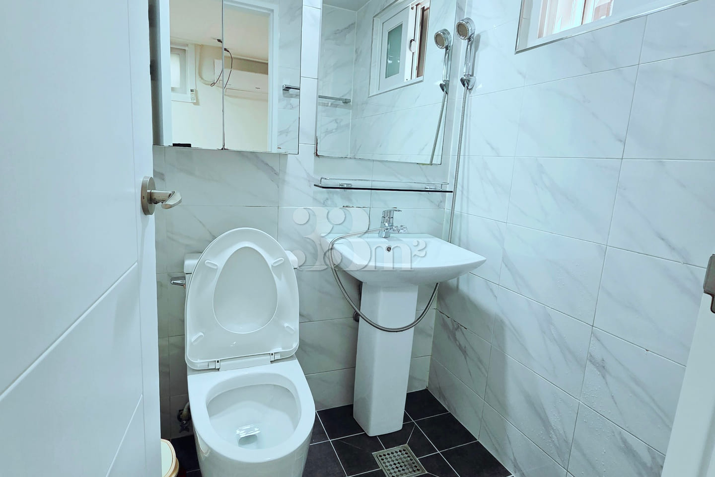 Unit 102, 7-minute walk from the Myongji Univ 4th image
