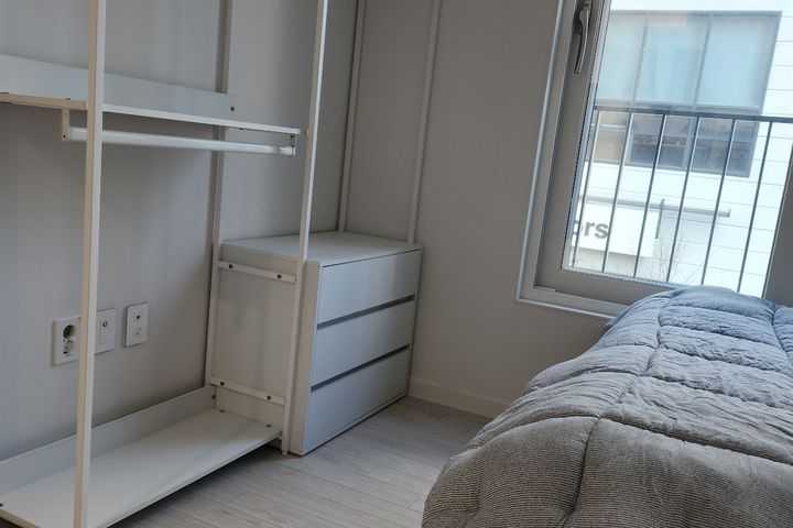 Newly built two-room officetel 11th image
