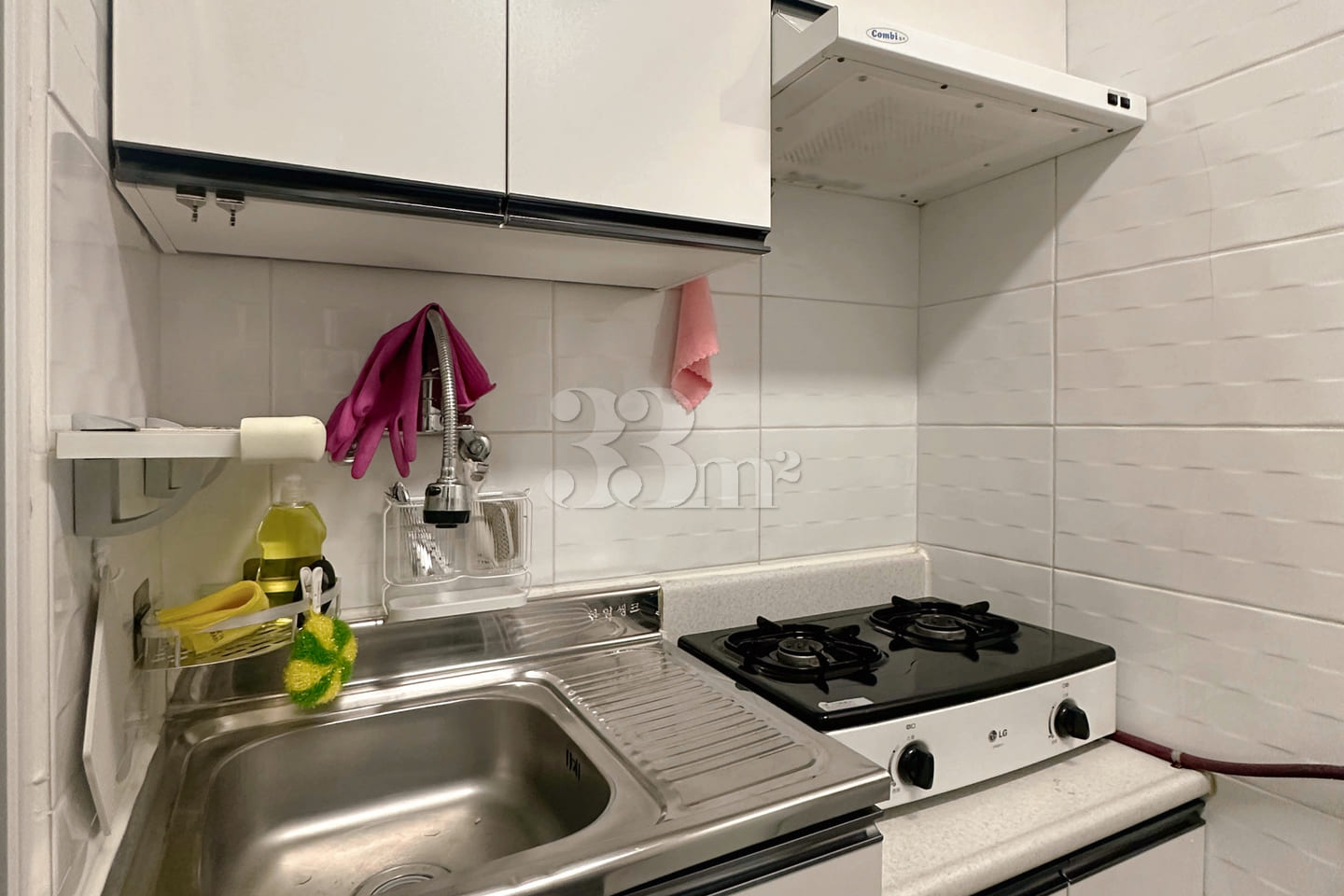 Well-maintained, fully furnished room 🍀 9th image