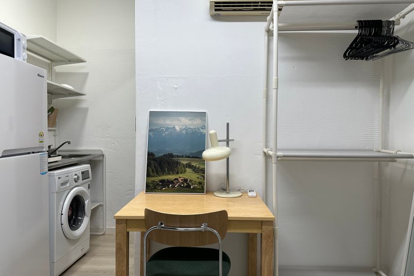 #100 신촌역5분원룸