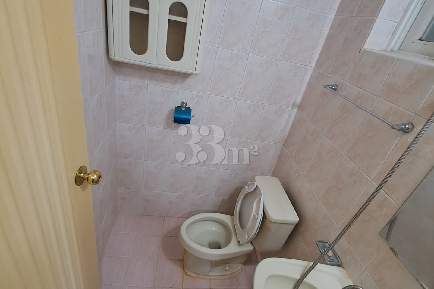 Dokkaebi Studio Apartment, Unit 305 3th image