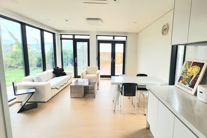 한라산 바다뷰 돌담마당 6번째 이미지