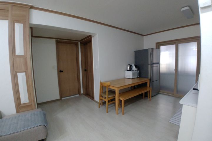 홍대입구역 5분거리3룸 5번째 이미지