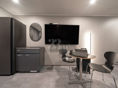 Business Twin 5th image
