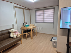 Behind the Garden Hotel at Mapo Station 10th image