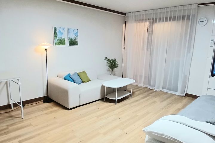 위치좋고 운동장원룸 2번째 이미지
