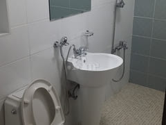 Spacious, fully-furnished room near Seoul Sta 9th image