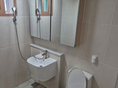 Renovated Studio Apartment 2 in Chojeon-dong 4th image