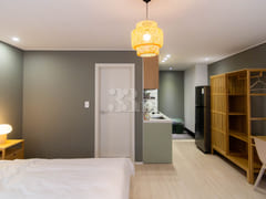 Green Room 202 2th image