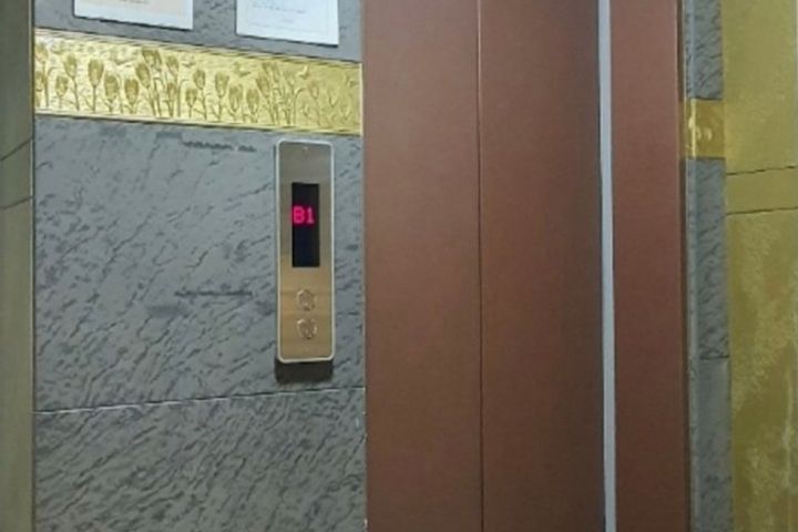 4 minutes to subway station, fully furnished 4th image