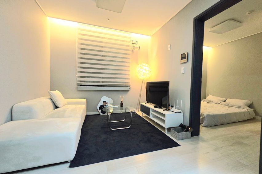 지하철1분 방1거실1