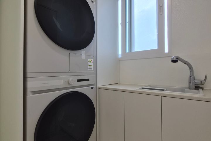 Large, newly built apartment near Bucheon Sta 11th image