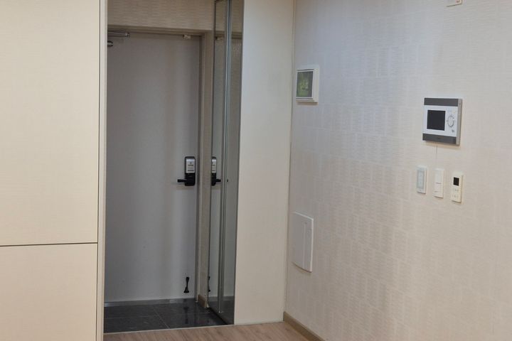 Apartment-style studio, 3 minutes from Cheona 9th image