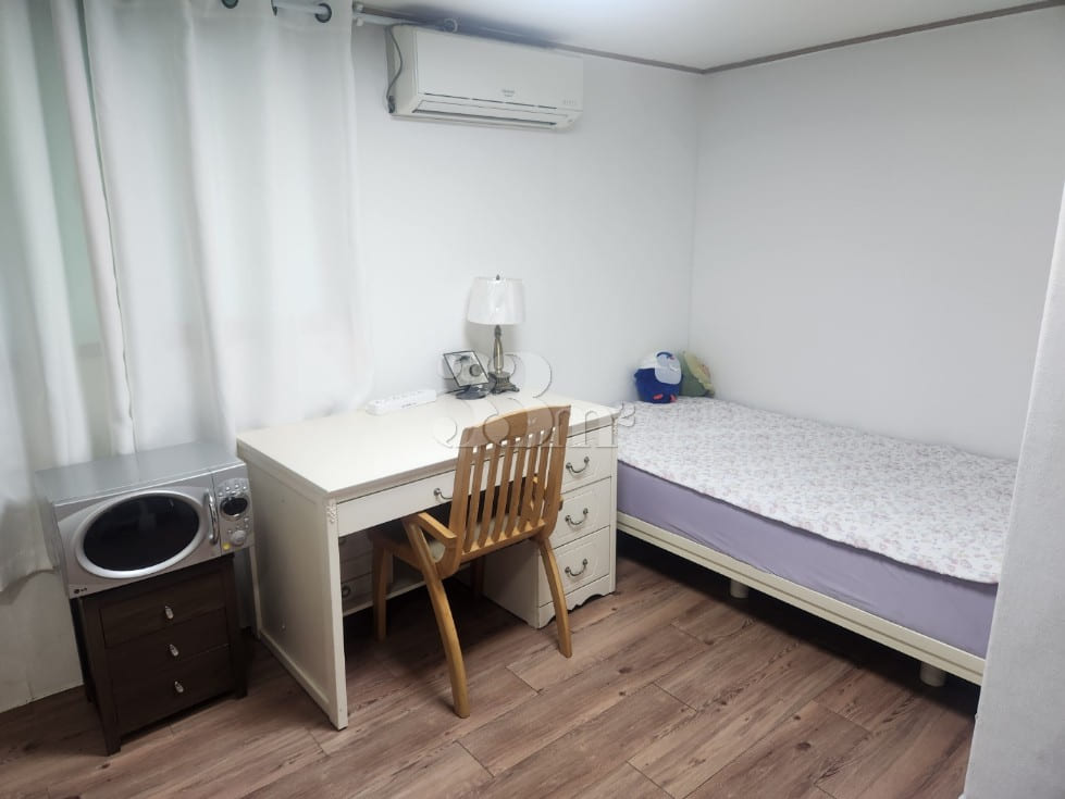 SOLLA Studio 7th image