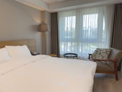 Marina Sokcho (Hotel Bedding) 1th image