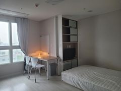 컴팩트 1번째 이미지