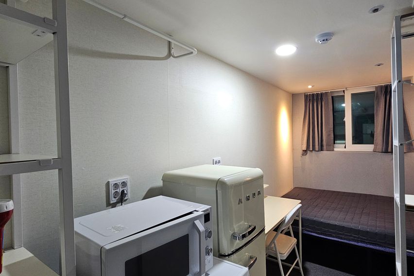 프리미엄 고고스테이 B