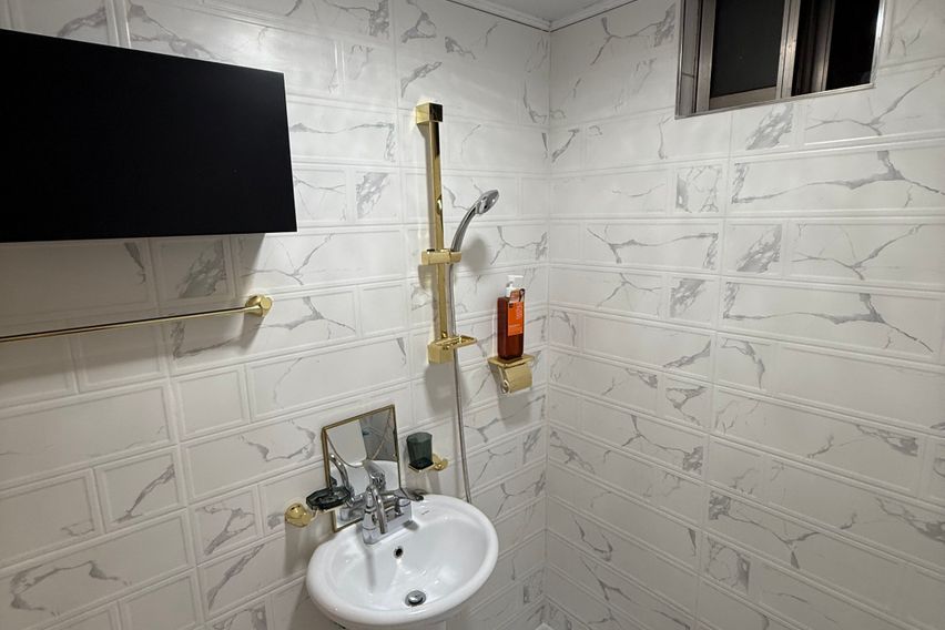 홍대역3분/3인/세탁기