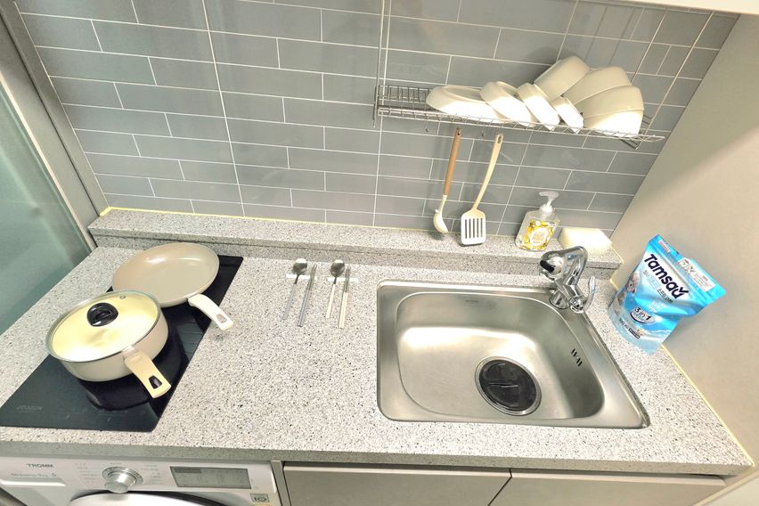 지하철1분 방1거실1