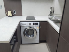 3-room unit with an ocean view 7th image