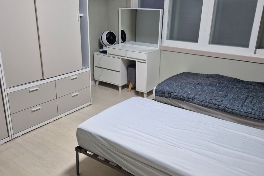 냉정역남성전용쉐어1룸  5번째 이미지