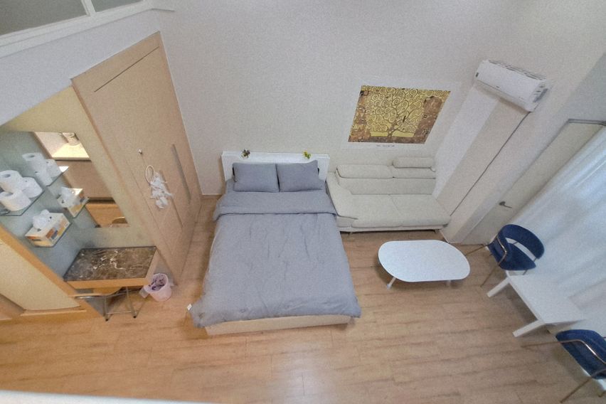 전망좋고 넓은 복층집