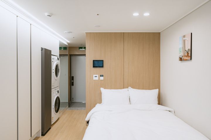 A month-long stay at Archive Hotel 1th image