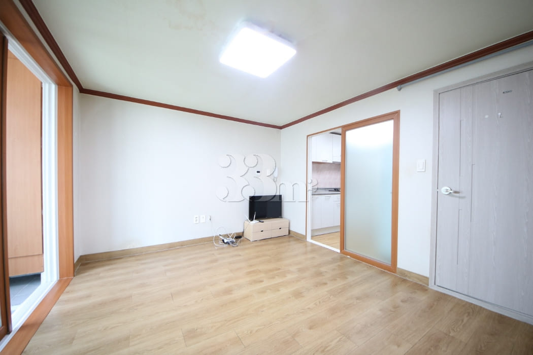 Studio apartment in Dal-dong, Nam-gu, Ulsan 0th image