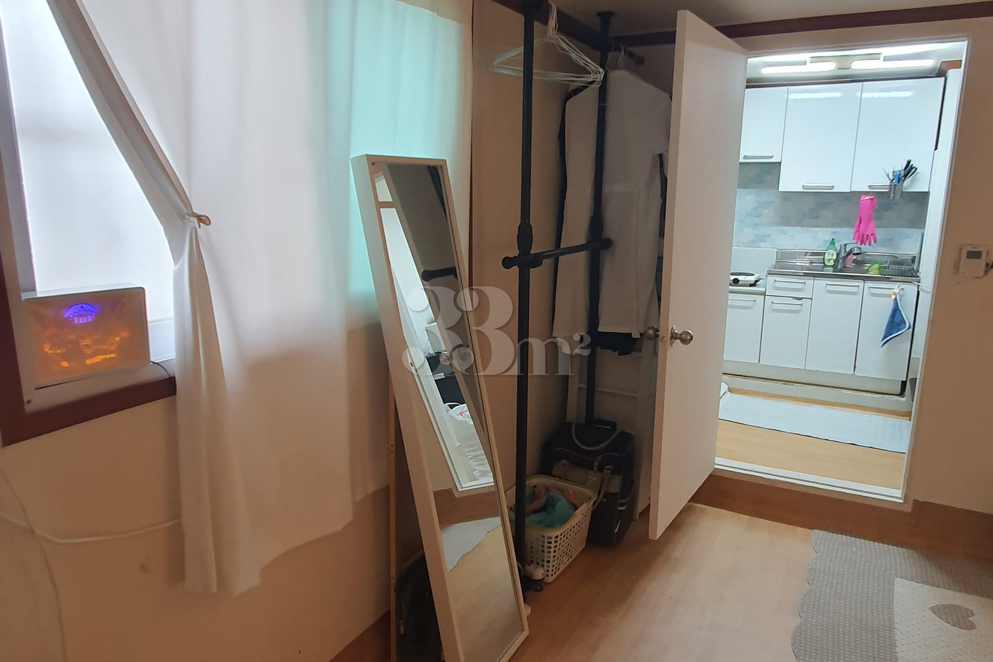 Large, fully equipped room near Gubeundari St 4th image