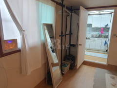Large, fully equipped room near Gubeundari St 4th image