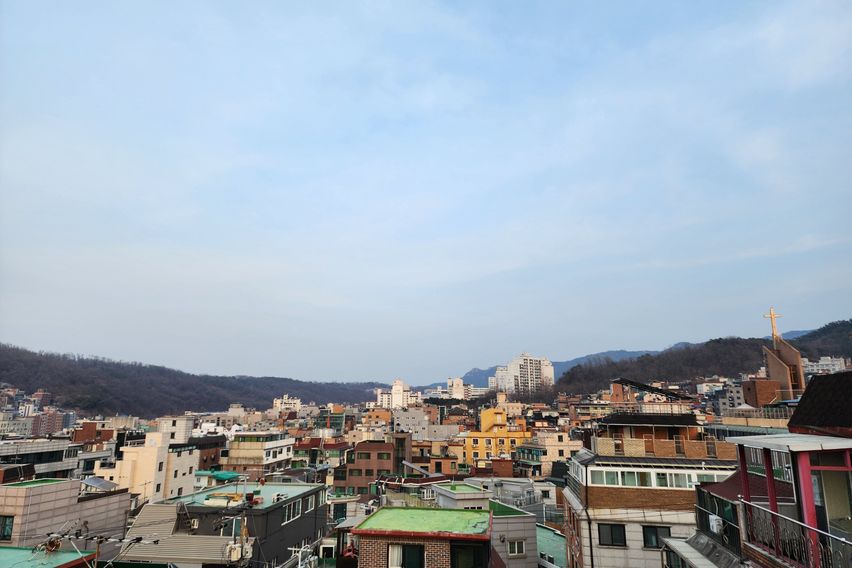 Room 205 4번째 이미지