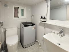 Two-room apartment, 2 minutes from Ttukseom S 9th image