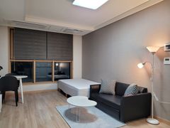 Studio apartment with the best view, 3-minute 0th image