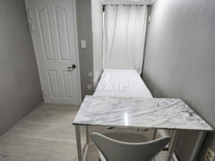 Clean, south-facing studio apartment 0th image