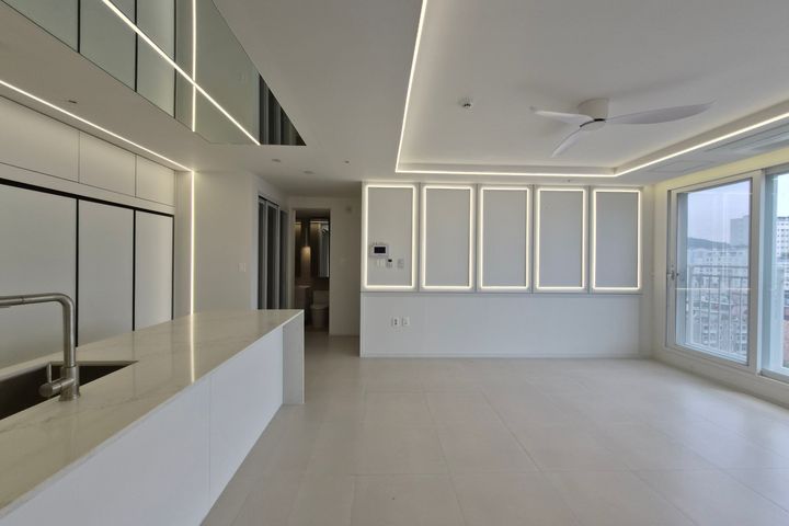 25-pyeong unit; within walking distance of Ju 2th image