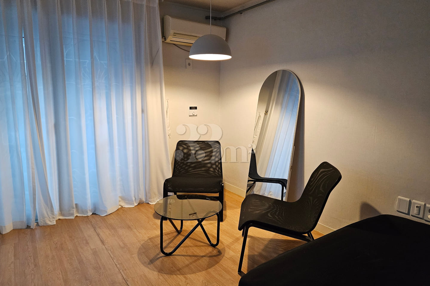 Near Sincheon | Simple Room 4th image