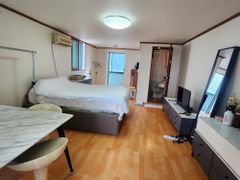 Gwonseon Studio Apartment 3th image