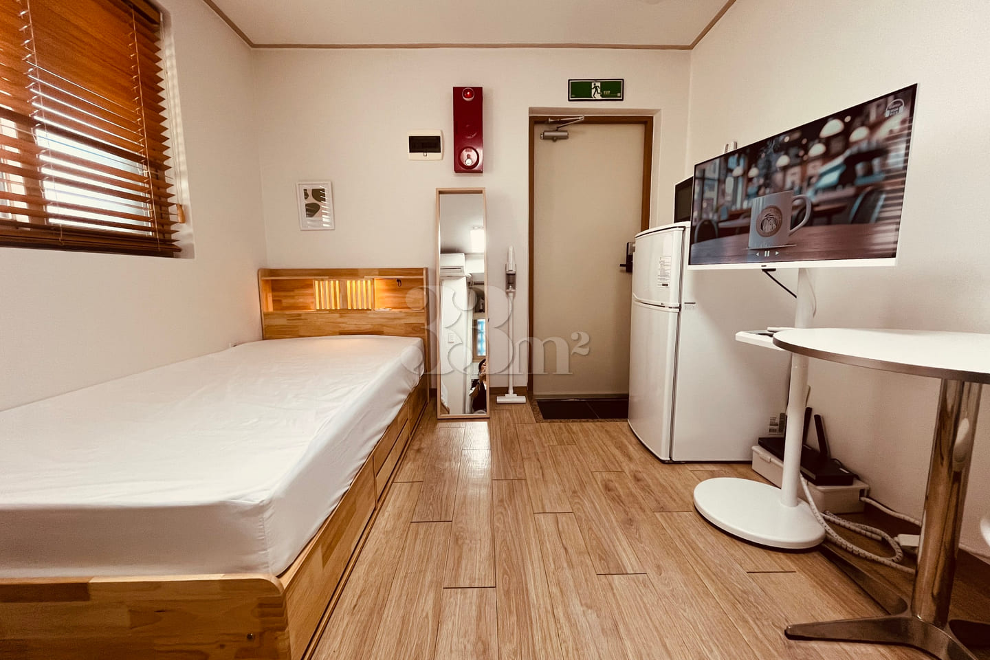 2-minute walk from Sinchon Station (Line 2) 0th image
