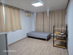 Room 503 2th image