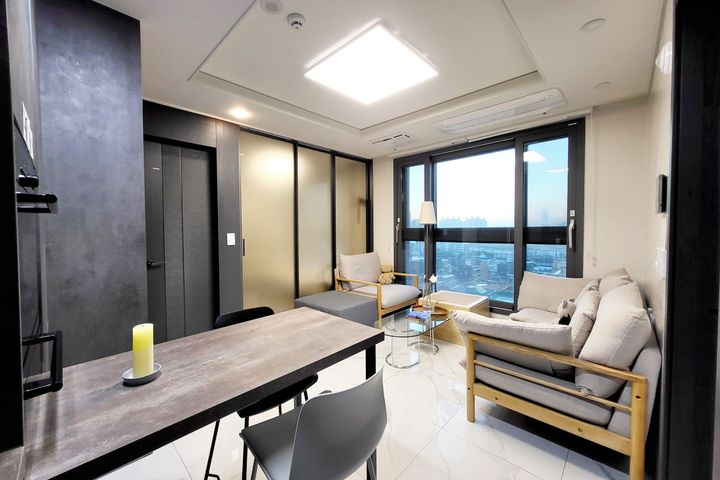 New two-room apartment in Yongsan, Seoul 1th image