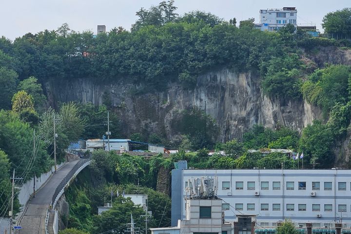 An Chun (Rooftop Room) 15th image