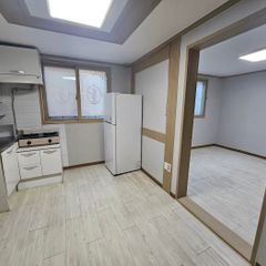 로얄하우스 205호 방 이미지