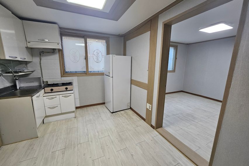 로얄하우스 205호