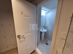 Cozy, fully furnished 'Two-Bay D' unit 5th image