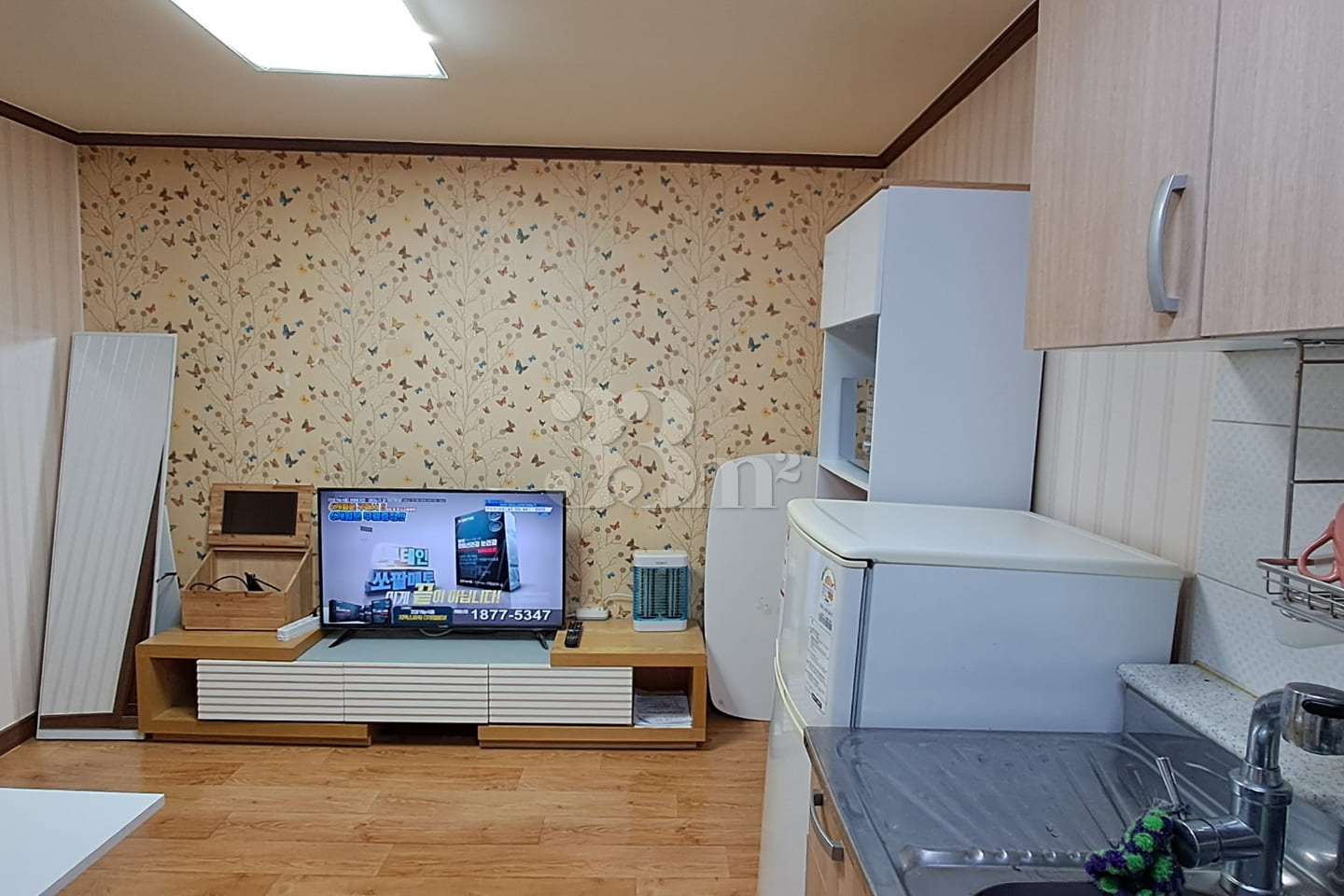 Nuriel Unit 201: Mini Two-Room Unit 7th image