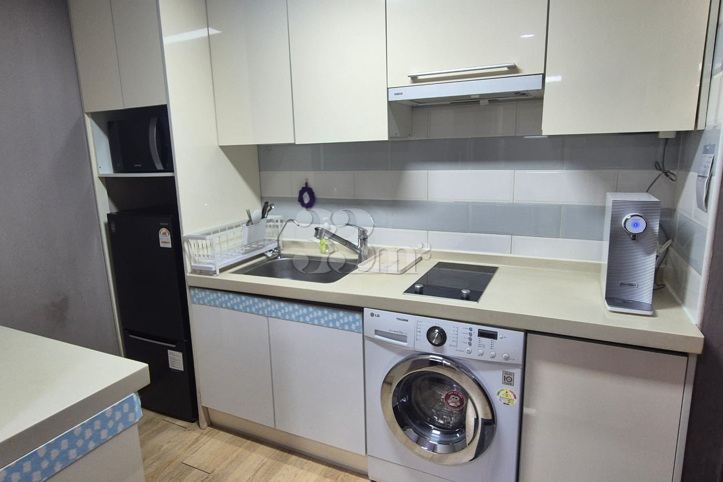 Fully Furnished Studio B101 14th image