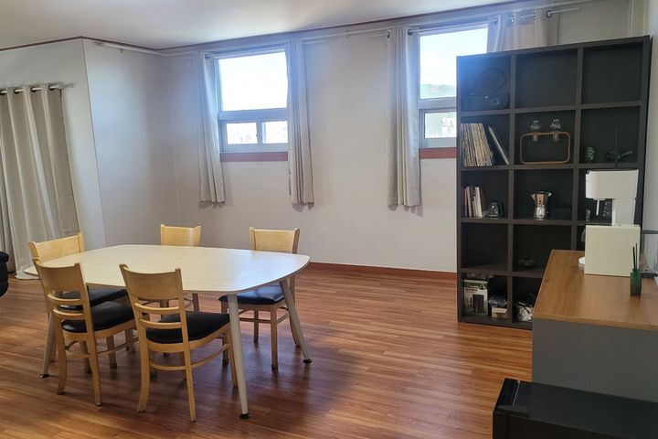 Studio with a view, sleeps 4 4th image