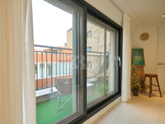5th Floor_3 People, 2 Beds + Terrace 16th image